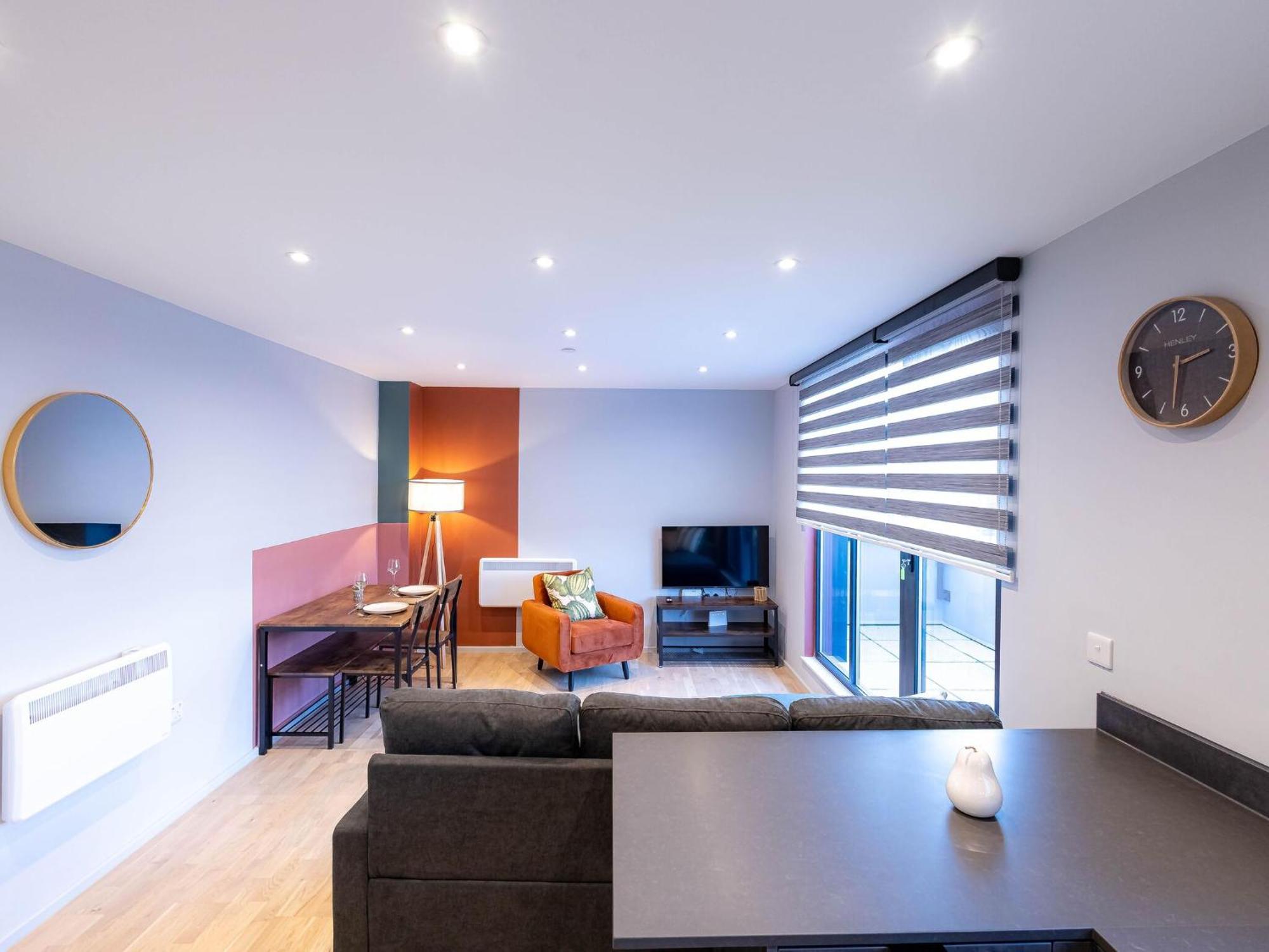 לונדון Luxurious Apartments Hackney Near Train Station מראה חיצוני תמונה